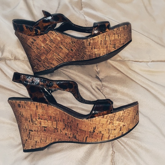 Steve Madden animal print wedge - Picture 1 of 7